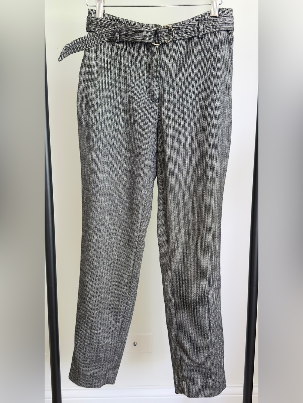 H&M Black & White Herringbone Belted Ankle Pants – Size 2 | Quiet Luxury Office